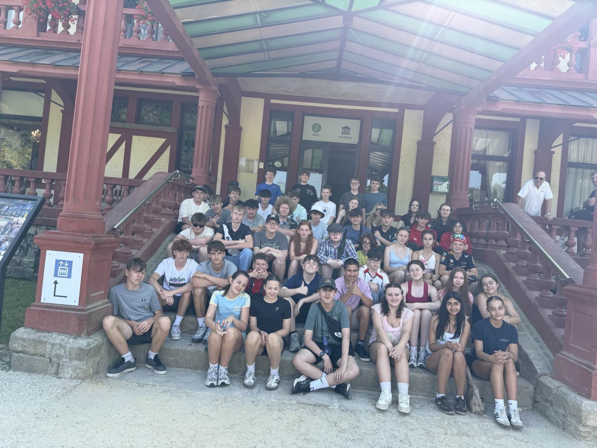 Yr 9 Trip to Ypres and Lille / Taith Bl9 i Ypres a Lille